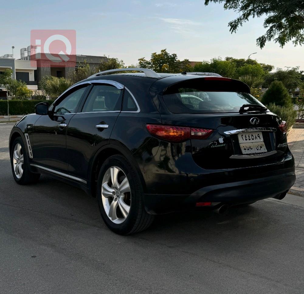 Infiniti FX